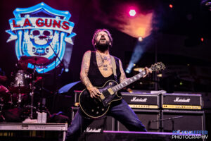 Tracii Guns Interview