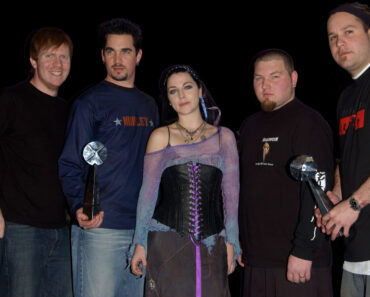 Complete List Of Evanescence Band Members Complete List Of Evanescence Band Members