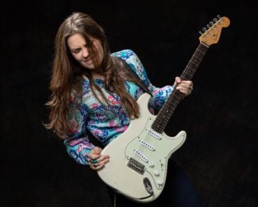 Angela Petrilli: The ClassicRockHistory.com Interview Angela Petrilli: The ClassicRockHistory.com Interview