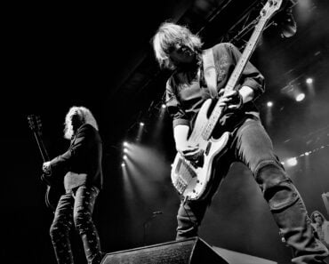 Jeff Pilson of Foreigner: The ClassicRockHistory.com Interview Jeff Pilson of Foreigner: The ClassicRockHistory.com Interview