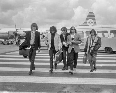 Complete List Of Pretty Things Albums And Discography Complete List Of Pretty Things Albums And Discography