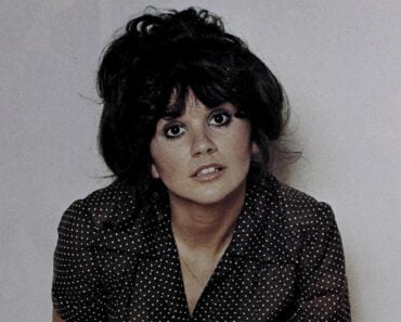 Linda Ronstadt’s Best Song On Each Of Her 1970s Studio Albums Linda Ronstadt’s Best Song On Each Of Her 1970s Studio Albums