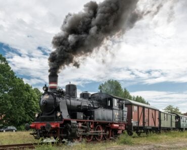 10 Scorching Rock Songs With The Word ‘Train’ In The Title 10 Scorching Rock Songs With The Word ‘Train’ In The Title