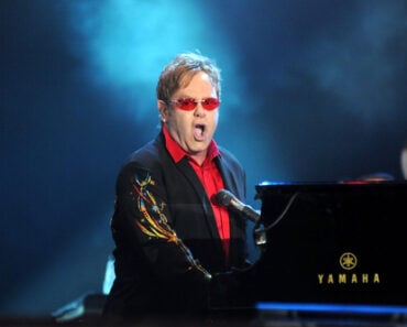 10 Best Elton John Songs From The 1980s 10 Best Elton John Songs From The 1980s