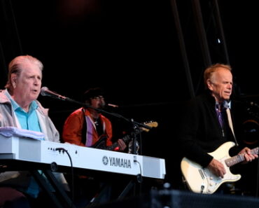 Top 10 Beach Boys Love Songs Top 10 Beach Boys Love Songs