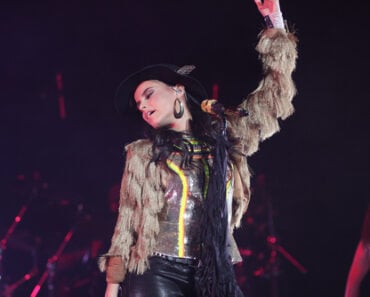 10 Best Songs With The Word ‘Bird’ In The Title 10 Best Songs With The Word ‘Bird’ In The Title