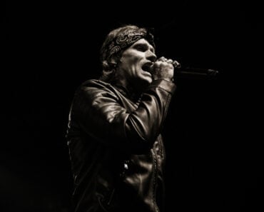 10 Best Songs That Feature The Word ‘Sorry’ In The Title 10 Best Songs That Feature The Word ‘Sorry’ In The Title