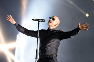 10 Best Songs That Feature The Word 'End' In The Title