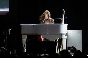 10 Best 1970s Rock And Roll Love Songs