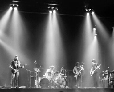 25 Classic Pink Floyd Songs Everyone Should Know 25 Classic Pink Floyd Songs Everyone Should Know