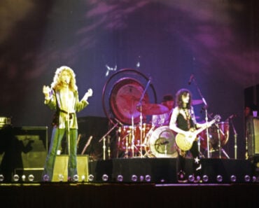 25 Classic Led Zeppelin Songs Everyone Should Know 25 Classic Led Zeppelin Songs Everyone Should Know