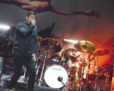 Complete List Of Deftones Songs From A to Z Complete List Of Deftones Songs From A to Z