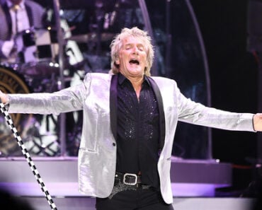 Neil Young, Rod Stewart, and John Fogerty At Glastonbury 2025 Neil Young, Rod Stewart, and John Fogerty At Glastonbury 2025