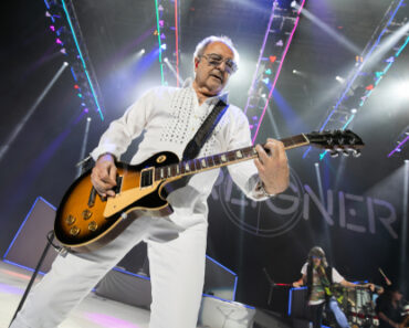 Foreigner Announces 50th Anniversary Vegas Shows With Orchestra Foreigner Announces 50th Anniversary Vegas Shows With Orchestra