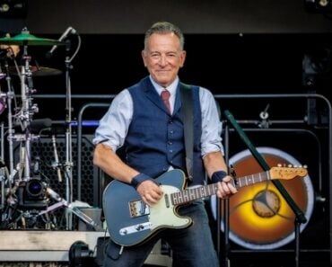 Bruce Springsteen Set To Issue Seven Shelved Albums Of Unreleased Music Bruce Springsteen Set To Issue Seven Shelved Albums Of Unreleased Music