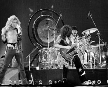 Led Zeppelin’s 10 Most Electrifying Live Performances Led Zeppelin’s 10 Most Electrifying Live Performances