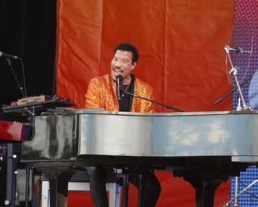 Complete List Of Lionel Richie Songs From A to Z Complete List Of Lionel Richie Songs From A to Z