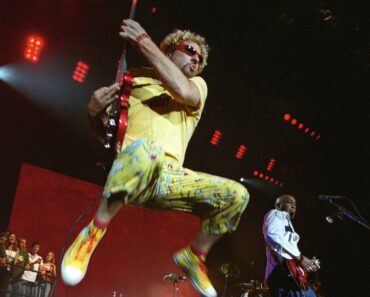 10 Best Sammy Hagar Songs Across His Entire Career 10 Best Sammy Hagar Songs Across His Entire Career