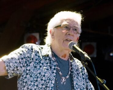 Complete List Of John Mayall & The Bluesbreakers Band Members Complete List Of John Mayall & The Bluesbreakers Band Members