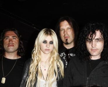 Complete List Of The Pretty Reckless Band Members Complete List Of The Pretty Reckless Band Members