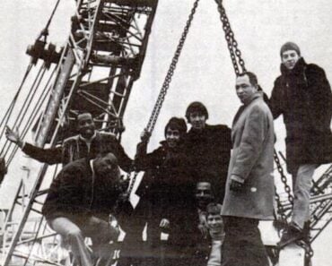 Top 10 Songs By The Foundations Top 10 Songs By The Foundations