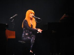 Tori Amos I'M On Fire