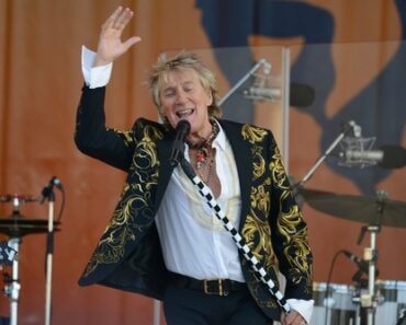 Top 10 Rod Stewart’s Most Rocking Songs