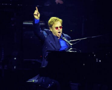 20 Best Elton John Songs To Turn Up To Eleven
