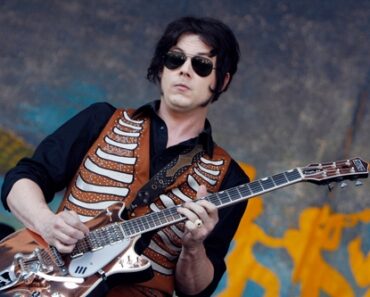 Complete List Of The White Stripes Songs From A to Z Complete List Of The White Stripes Songs From A to Z