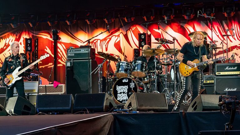 James@war Band Complete List Of James Gang Band Members - ClassicRockHistory.com