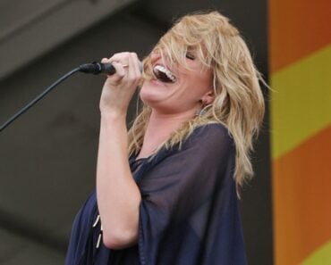 10 Best Songs With The Word ‘Light’ In The Title