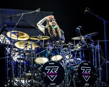 Complete List Of Mike Portnoy Bands And Musical Projects