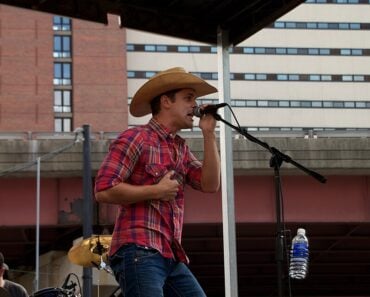 Complete List Of Dustin Lynch Songs From A to Z Complete List Of Dustin Lynch Songs From A to Z